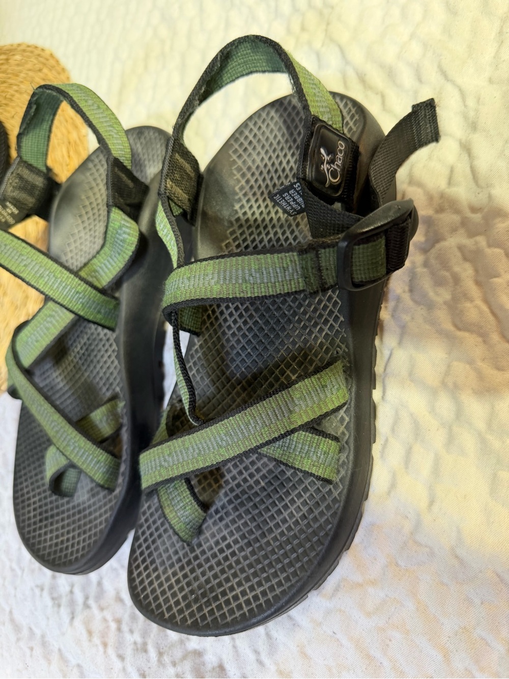 Chaco womens Green and Black Trail Sandals